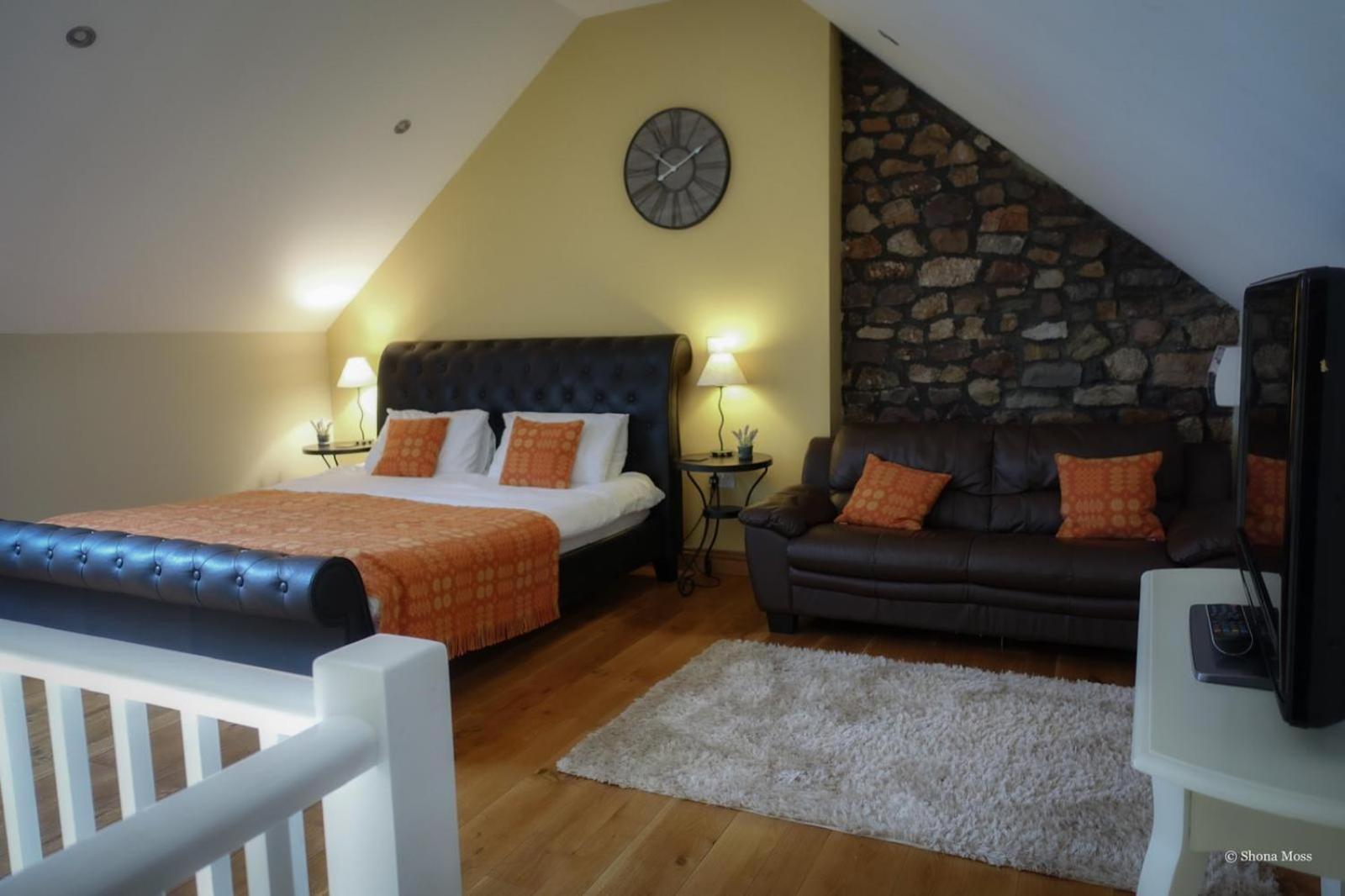 Llangadog Rhiwddu Barns 빌라 객실 사진